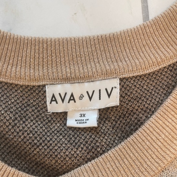 AVA & VIV 3X sweater. Cheetah print. Plus size - Picture 3 of 3